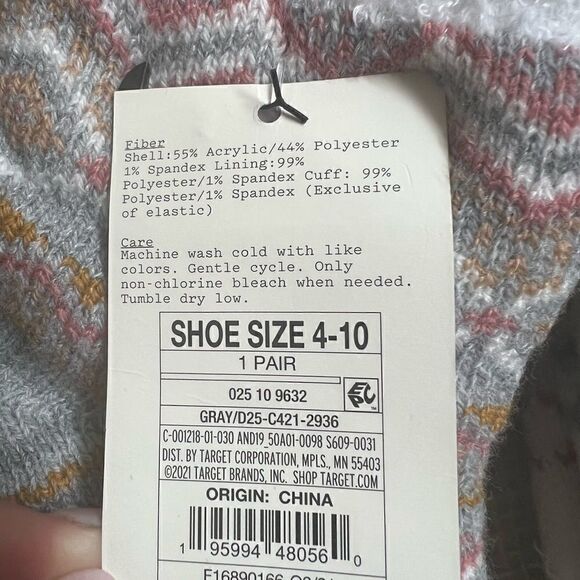 Two pairs of a new day comfy socks one ankle and one crew sizes 4-10 - Picture 7 of 8